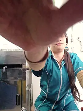 HOLY DOLL online show from October 30, 9:26 pm