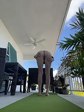 Snapshot of SusieandLacey chatting on March 3, 5:52 pm SusieandLacey online show from March 3, 5:52 pm