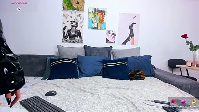 FindomGoddess1 online show from October 15, 8:20 pm