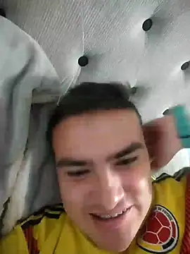 Snapshot of Andy-rtg chatting on March 13, 1:10 am Andy-rtg online show from March 13, 1:10 am