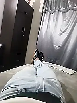 Snapshot of Andy-rtg chatting on March 16, 11:36 pm Andy-rtg online show from March 16, 11:36 pm