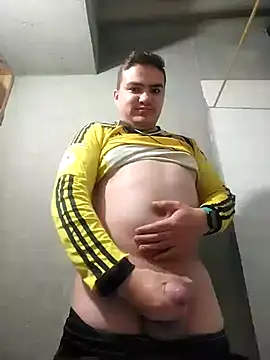 Snapshot of Andy-rtg chatting on March 22, 3:41 am Andy-rtg online show from March 22, 3:41 am