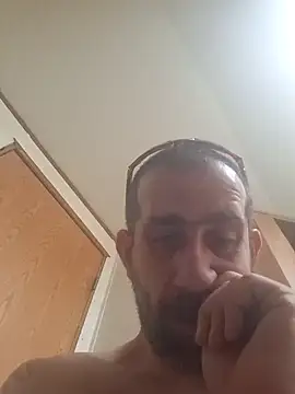 mayg online show from June 1, 9:49 pm