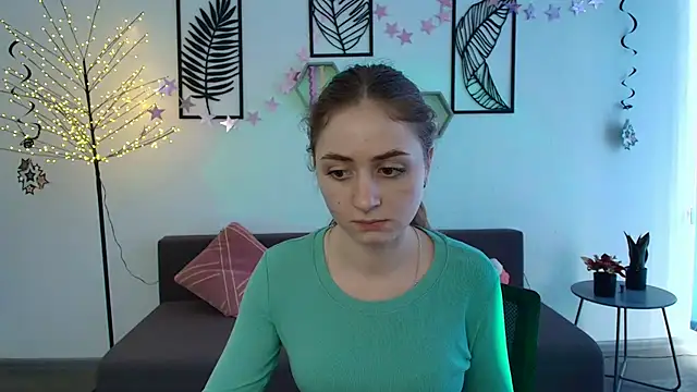 LilyHaart online show from March 19, 11:06 am