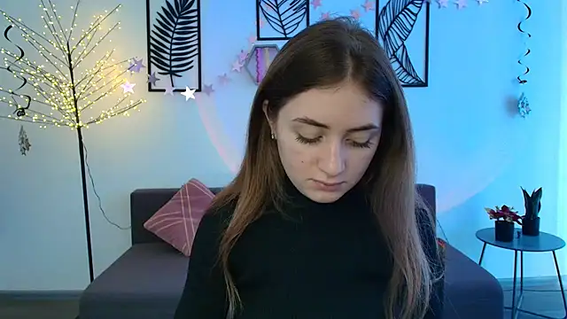 LilyHaart online show from March 20, 9:37 am