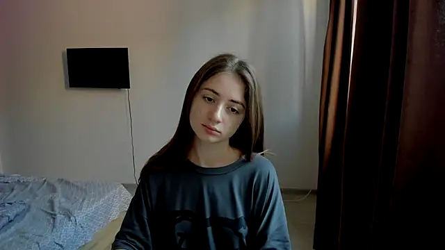 LilyHaart online show from September 24, 4:49 am