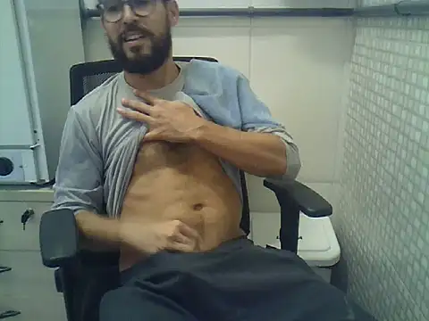 pdasgyn online show from April 27, 4:49 pm