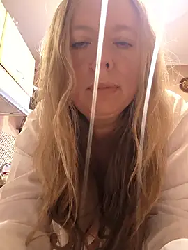 Irina3718 online show from January 13, 1:16 pm