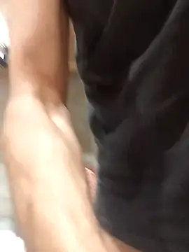 Snapshot of AntonyXsmile chatting on March 22, 11:11 am AntonyXsmile online show from March 22, 11:11 am