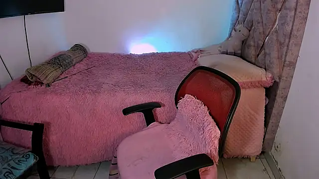 Tania rendon online show from September 17, 12:07 pm