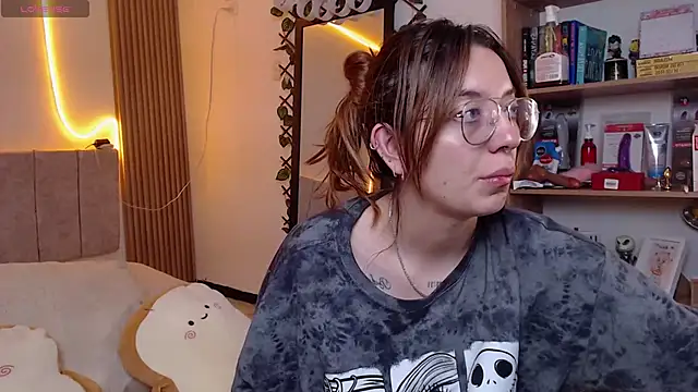 Soy mangx online show from April 13, 7:03 am