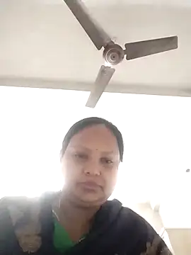 Snapshot of Arohi35 chatting on March 22, 1:08 pm Arohi35 online show from March 22, 1:08 pm