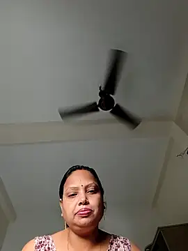 Snapshot of Arohi35 chatting on September 20, 2:45 am Arohi35 online show from September 20, 2:45 am