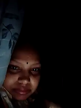 Snapshot of Arohi35 chatting on February 14, 5:21 pm Arohi35 online show from February 14, 5:21 pm