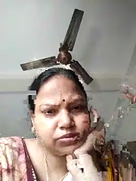 Snapshot of Arohi35 chatting on February 21, 4:02 am Arohi35 online show from February 21, 4:02 am