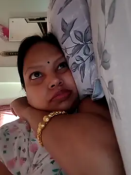 Snapshot of Arohi35 chatting on February 28, 9:32 am Arohi35 online show from February 28, 9:32 am