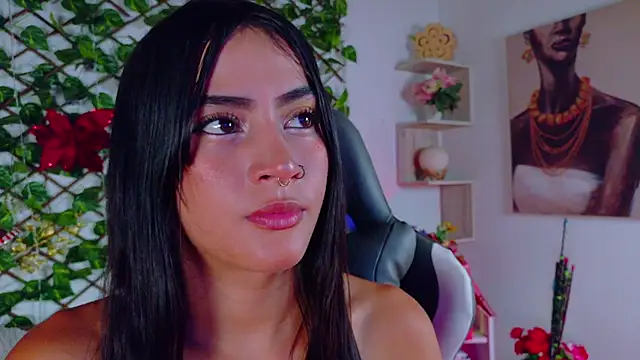 alice rous21 online show from December 14, 1:27 pm