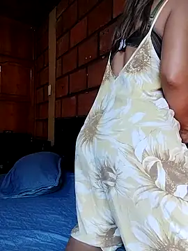 Lady Lolla11 online show from December 3, 2:04 pm