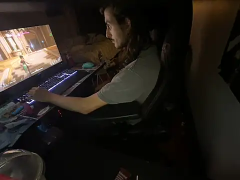 twink69Finger online show from November 3, 2:51 pm