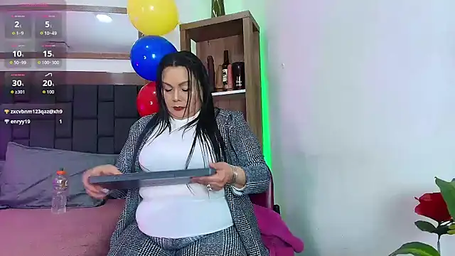 EllenaBoobs  online show from June 27, 4:06 am
