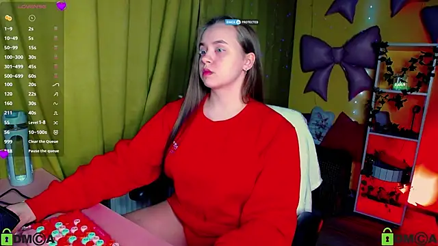 Lilysweet13 online show from April 9, 5:18 pm