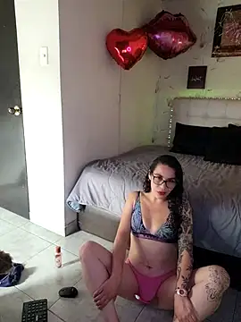 Snapshot of mia_velvet1 chatting on January 31, 7:11 pm mia velvet1 online show from January 31, 7:11 pm