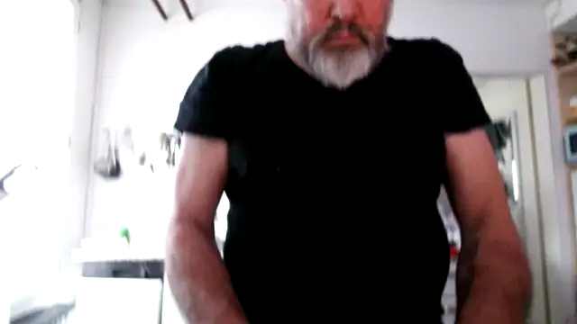 Berg Boy online show from February 22, 4:16 pm