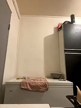 Hugo34bg online show from October 28, 2:15 am