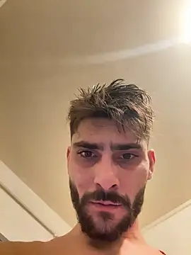 Hugo34bg online show from November 30, 3:43 am