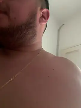 Snapshot of elninio_poya chatting on March 27, 5:01 pm elninio poya online show from March 27, 5:01 pm