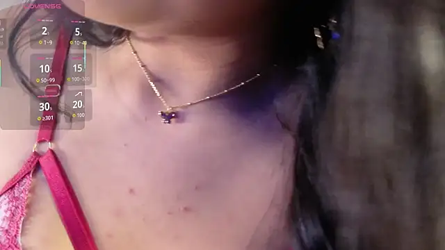 Snapshot of Alexa_Madisson chatting on October 20, 9:15 pm Alexa Madisson online show from October 20, 9:15 pm
