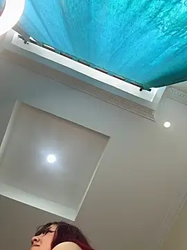 Snapshot of Ivelleee_ chatting on January 17, 4:54 pm Ivelleee online show from January 17, 4:54 pm