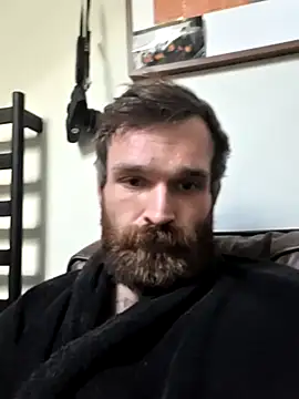 Snapshot of LKC94 chatting on March 28, 3:55 pm LKC94 online show from March 28, 3:55 pm