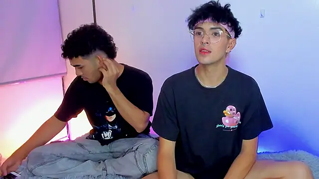 Snapshot of LucasCarterr_ chatting on March 18, 4:15 am LucasCarterr online show from March 18, 4:15 am