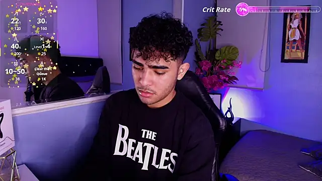 Snapshot of LucasCarterr_ chatting on September 18, 3:41 am LucasCarterr online show from September 18, 3:41 am