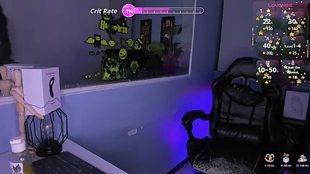 Snapshot of LucasCarterr_ chatting on October 18, 3:09 am LucasCarterr online show from October 18, 3:09 am