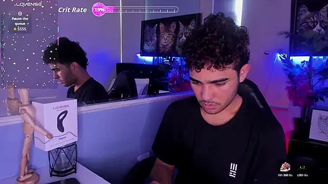 Snapshot of LucasCarterr_ chatting on November 28, 8:00 pm LucasCarterr online show from November 28, 8:00 pm