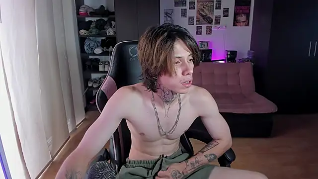 xIce Boy online show from May 6, 8:36 pm