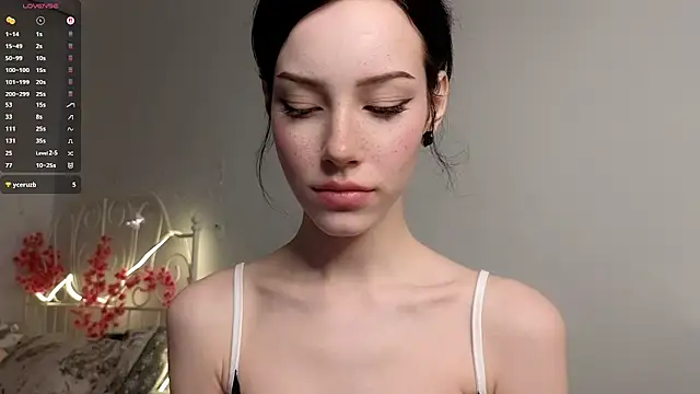 Snapshot of glamourr chatting on July 2, 8:53 am glamourr online show from July 2, 8:53 am