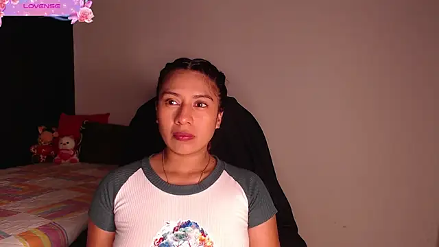 yes0225 online show from October 6, 2:47 pm