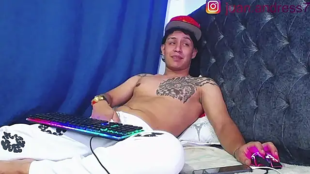 Stone grey1  online show from December 19, 2:40 am