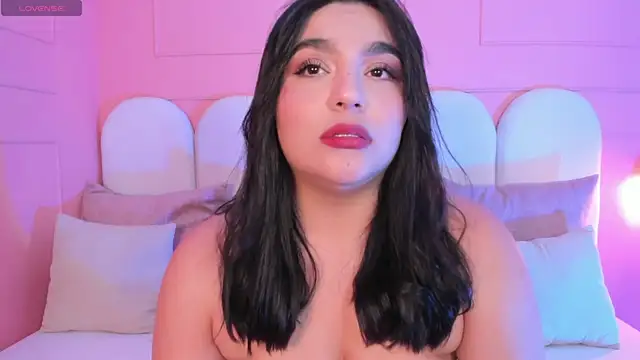 eva sainnt online show from December 23, 5:38 am