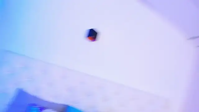 Snapshot of Zaira_Angel chatting on November 8, 11:14 pm Zaira Angel online show from November 8, 11:14 pm