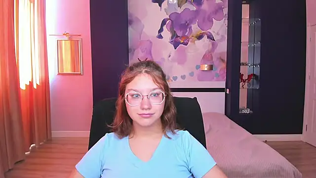 AngelinaLow online show from September 22, 11:23 am