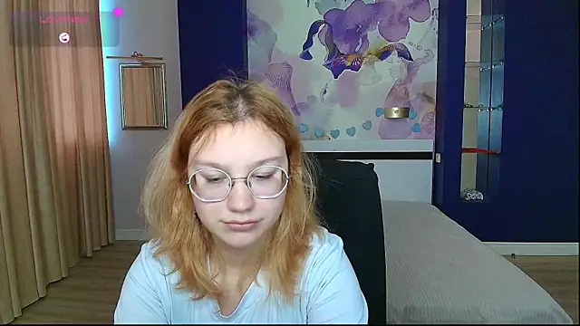 AngelinaLow online show from January 9, 12:30 pm