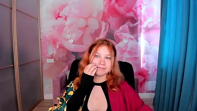 AngelinaLow online show from April 5, 5:26 am