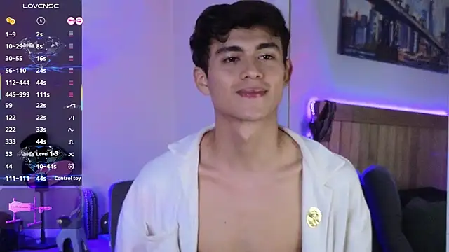 Xander Card online show from September 15, 11:10 am