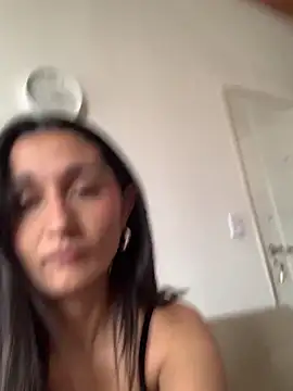 luci brecman online show from June 7, 7:17 pm