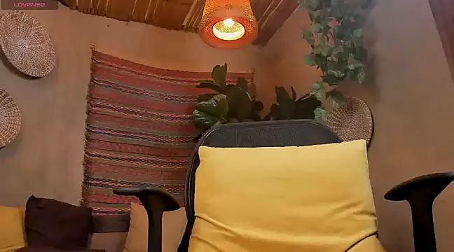 Snapshot of LiamByrne chatting on March 21, 3:44 am LiamByrne online show from March 21, 3:44 am