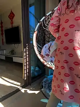 aa520uv online show from November 30, 3:43 am